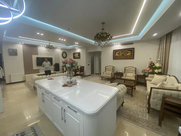 ۱۱۳ متر_نوساز_ الاله غربی_ بهترین لوکیشن