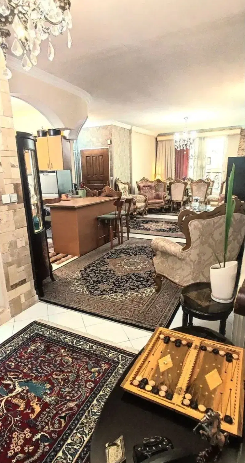 آپارتمان ۸۶ متری دو خواب فول