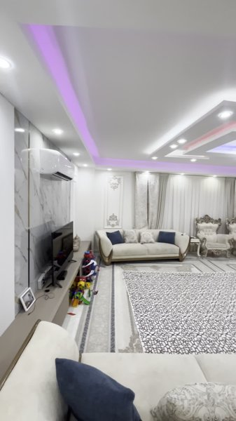 عمارت لوکس فلکه گاز_سه پارکینگه_۱۷۰ متری
