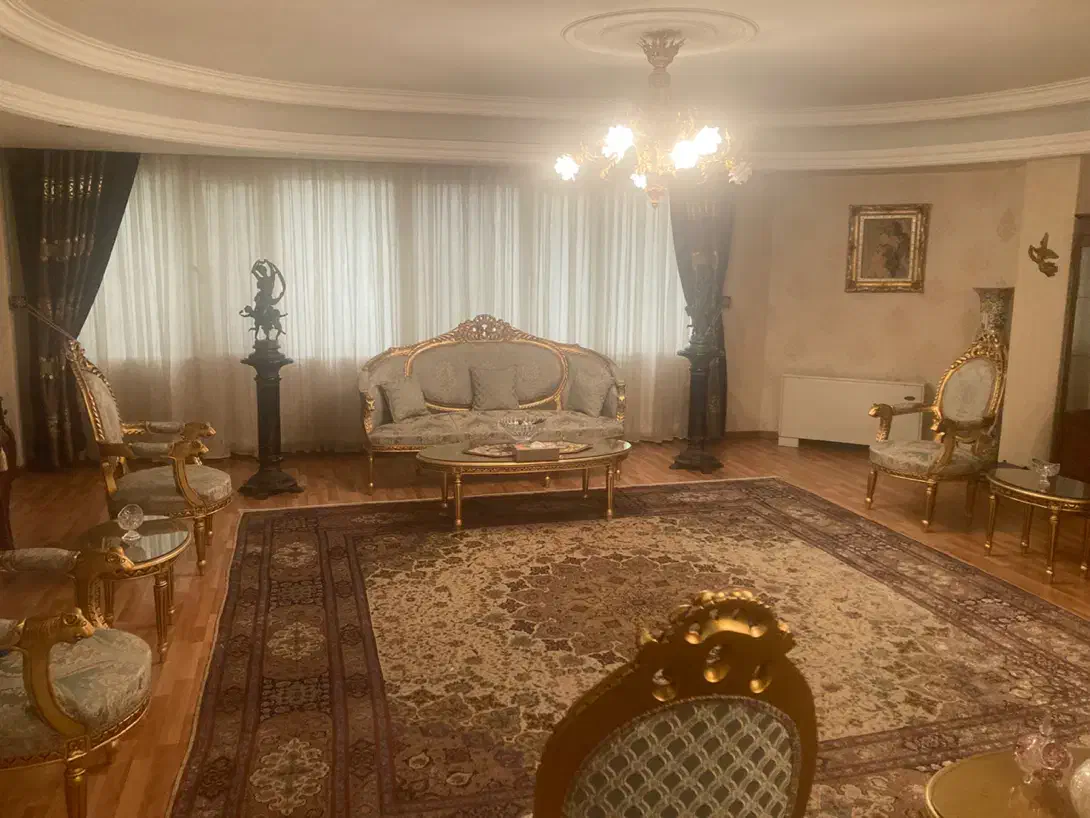 آپارتمان سیصد و سه متری مژده نیاوران چهار خوابه