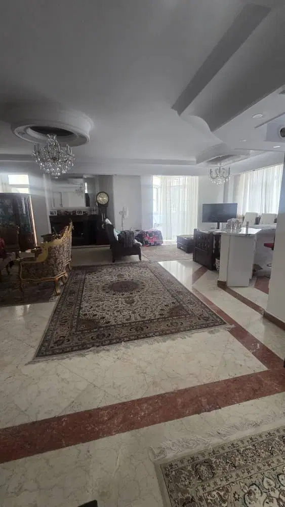 زعفرانیه ۱۳۰ متر دو خواب