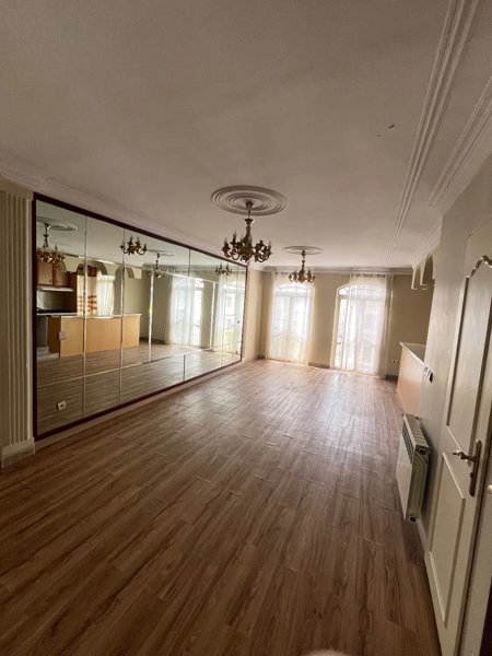 ۷۲ متر آپارتمان یوسف آباد اشک شهر