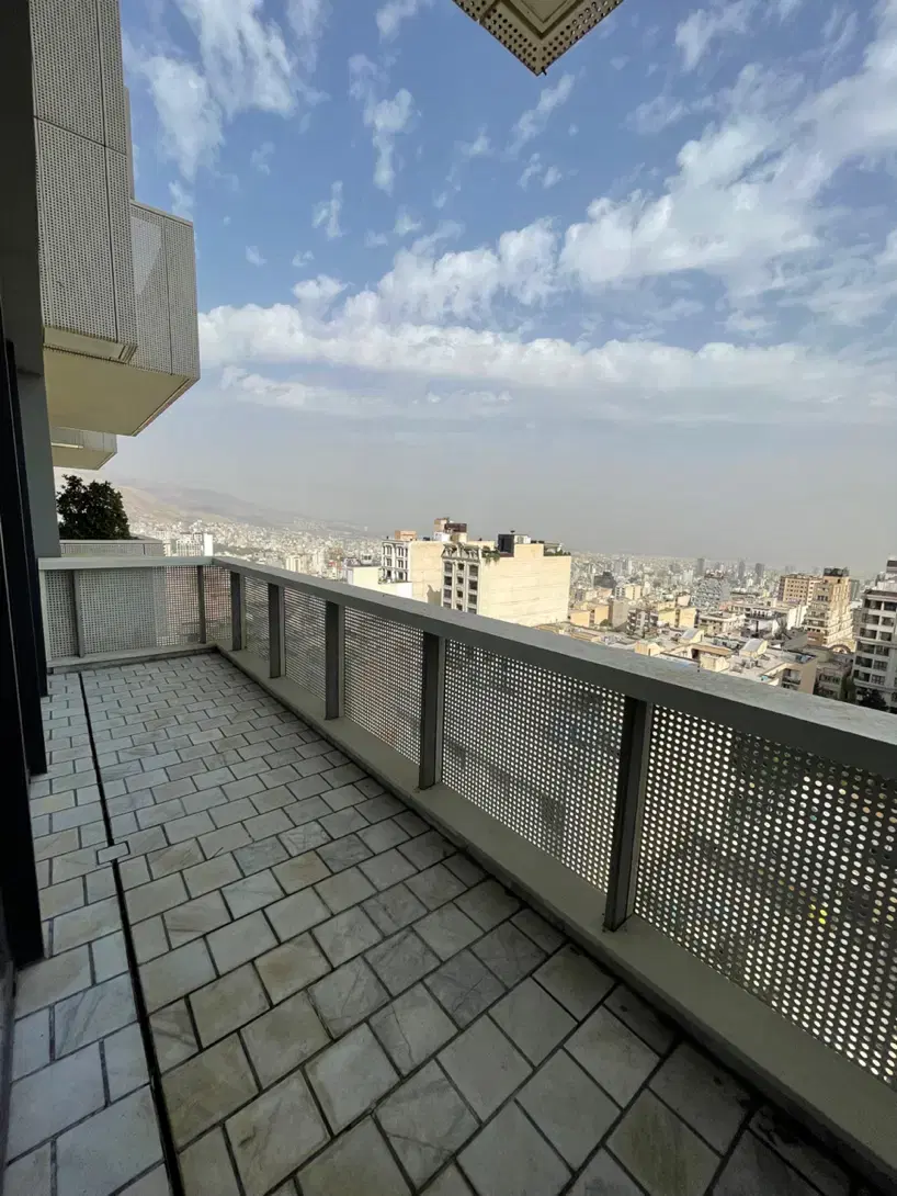 ولنجک برج نوساز مدرن ۲۱۰ متر دید ابدی سرمایه گذاری