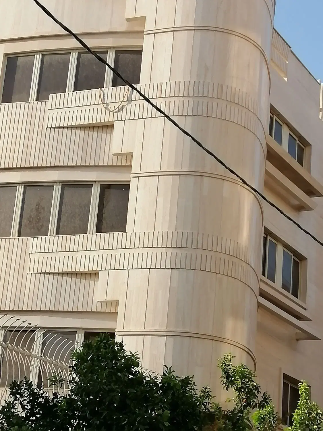 رهن کامل تاچارا