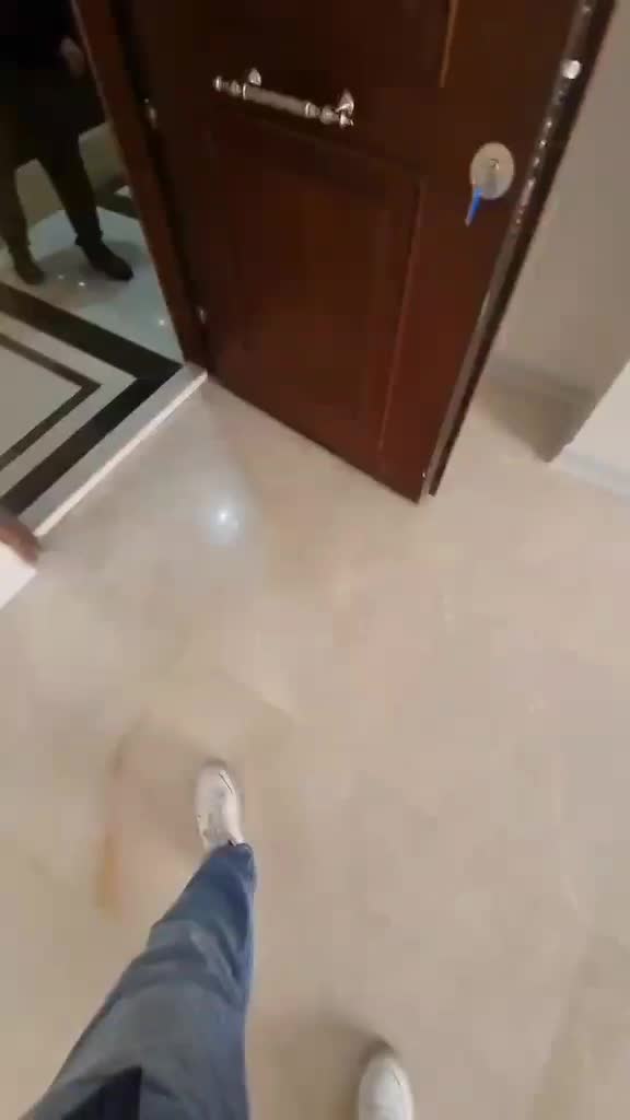 64 متر فول در برج رویال کلاسیک_ مشاعات آبی