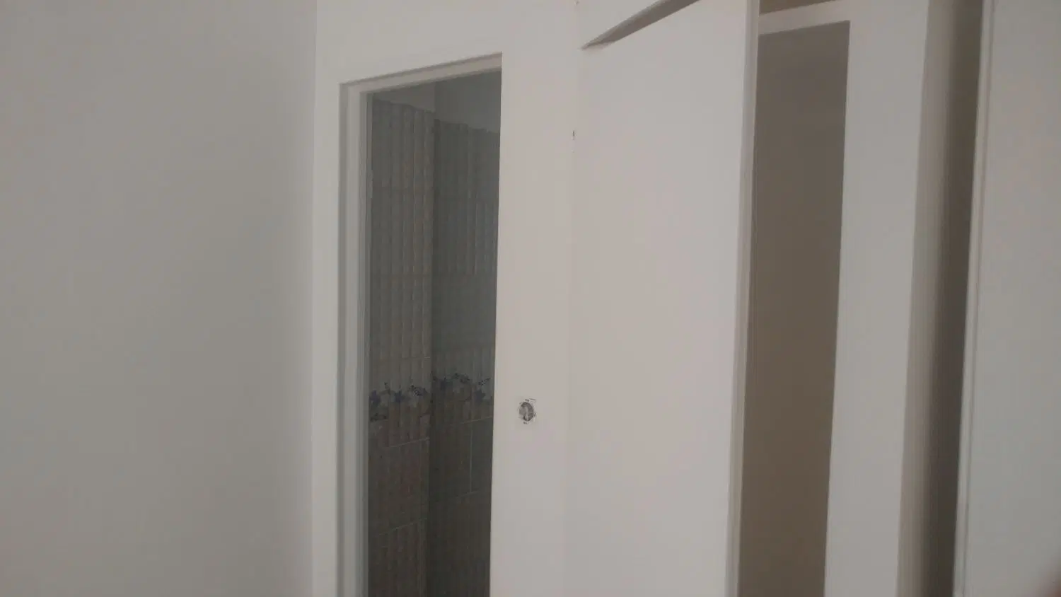 بدون عنوان