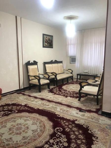 ۶۸ متر آپارتمان ۲ نبش ۲ بالکن نورگیر طبقه ۲