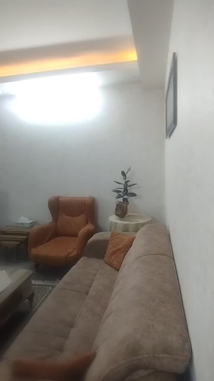 آپارتمان ۱۴۵ متر _ ۳ خواب_ فول امکانات _ جنوبی