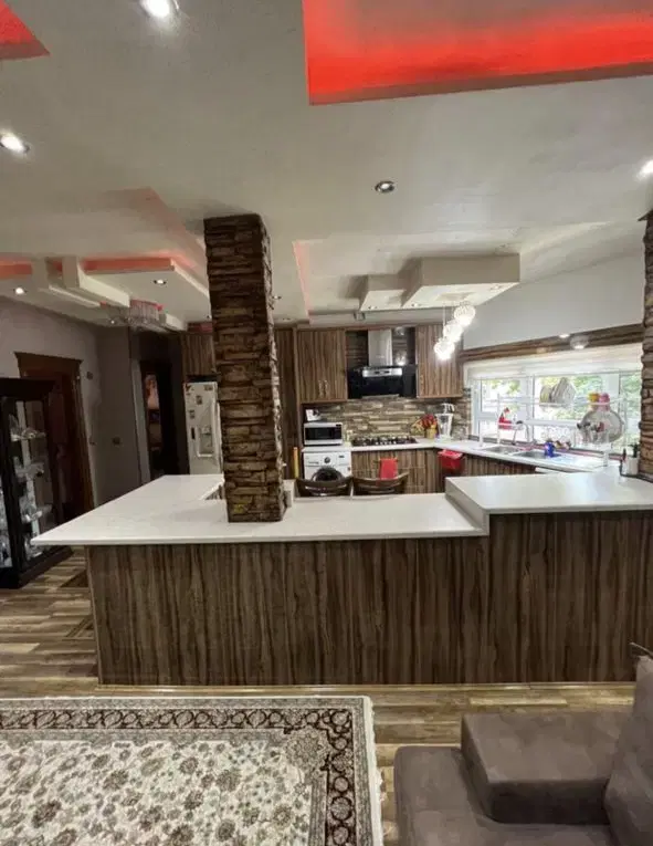 فروش آپارتمان ۲خواب_طبقه۳_گلسار_تاپ لوکیشن بلوار