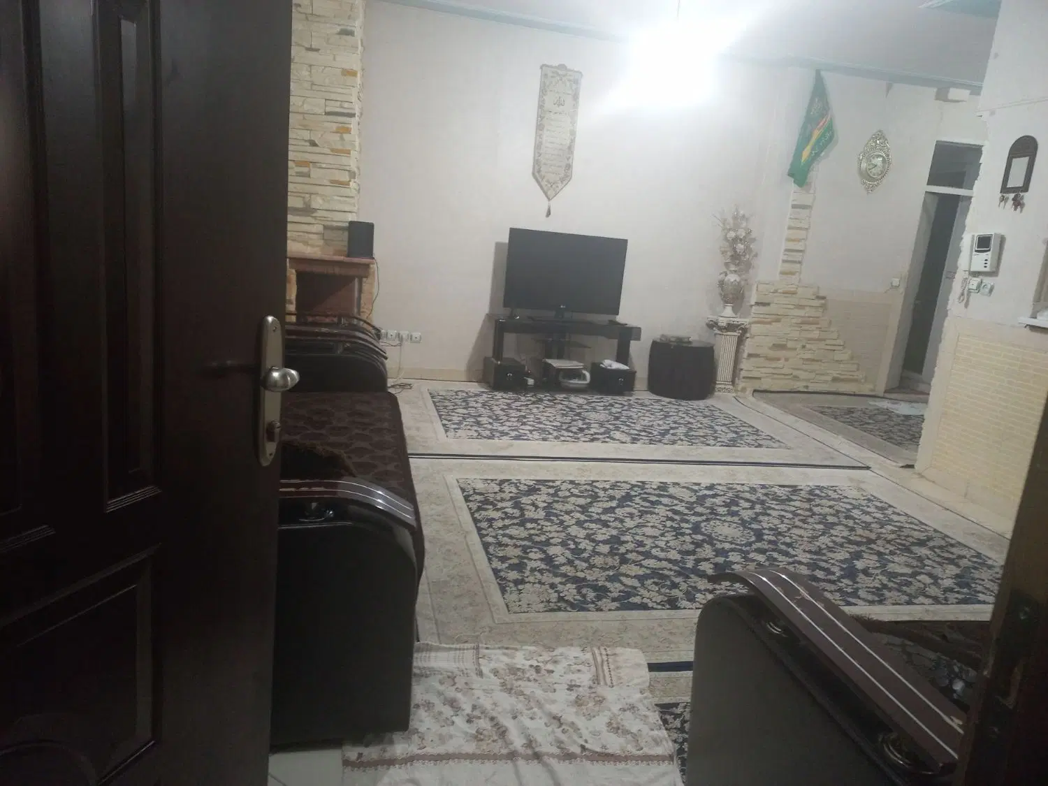 فروش واحد ۸۷متری فروشنده واقعی آماده امضا دفترخانه