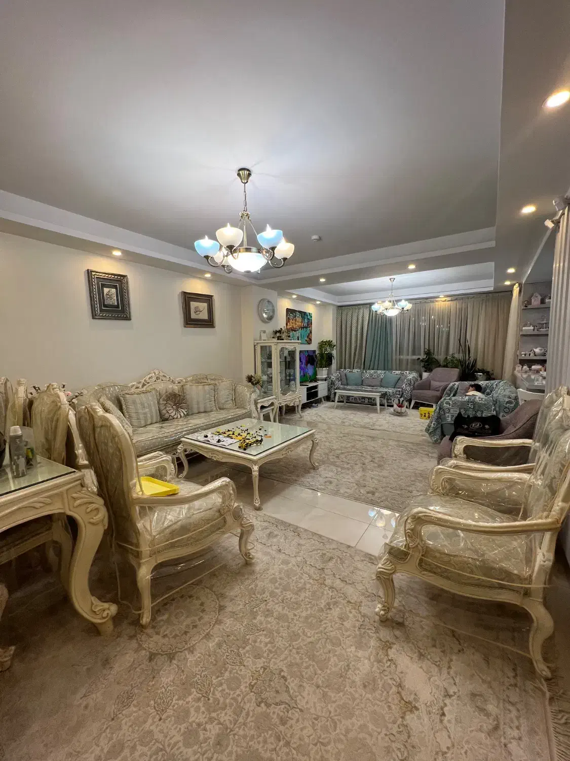 آپارتمان ۱۰۰ متری_شخصی ساز_مدرن
