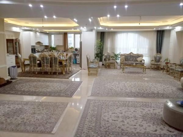 170متر 3خواب _تک واحدی_نما تراورتن_گلستان ها