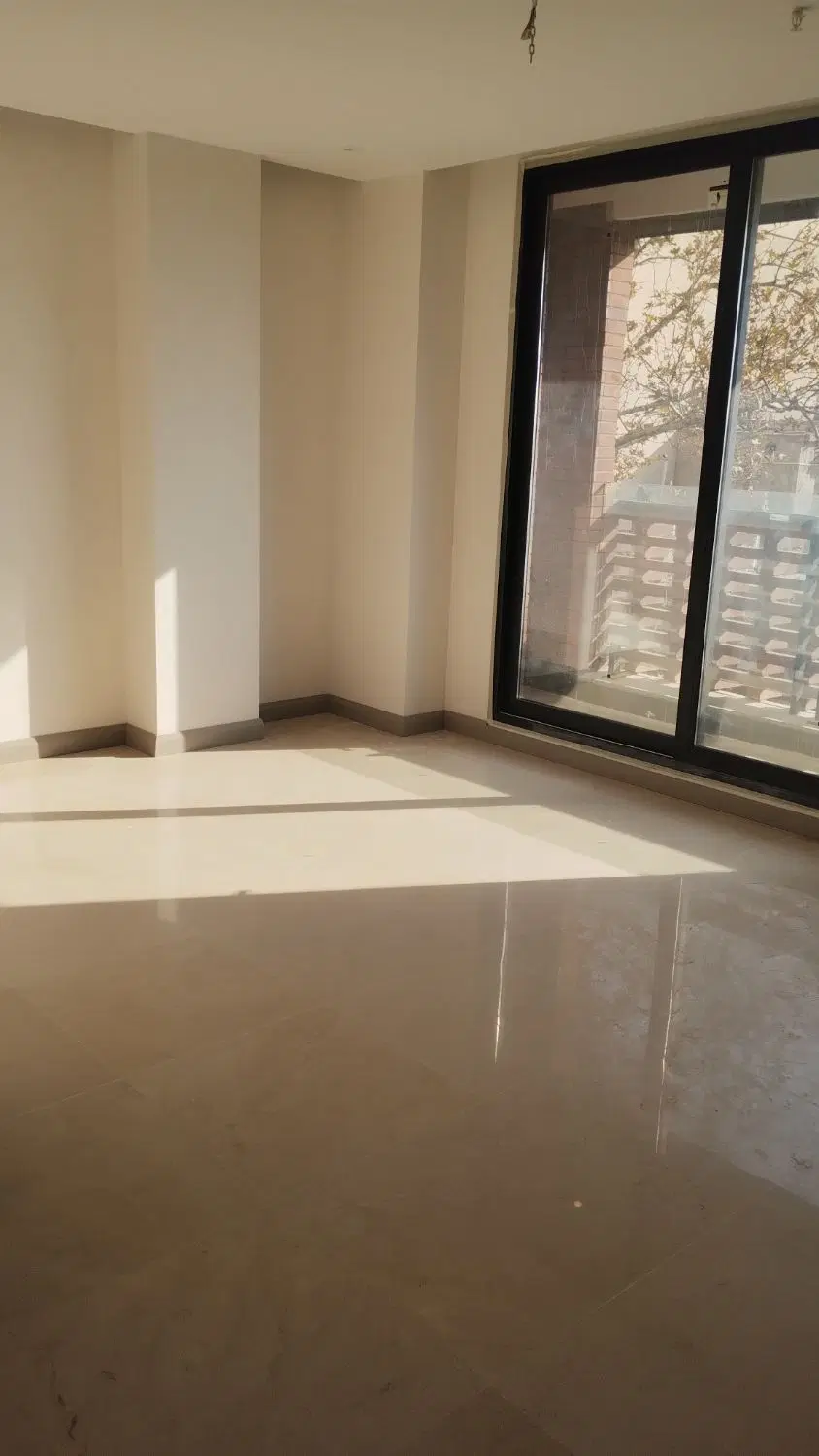 ۱۷۸ متر، ۳ خواب، لوکیشن دنج توانیر