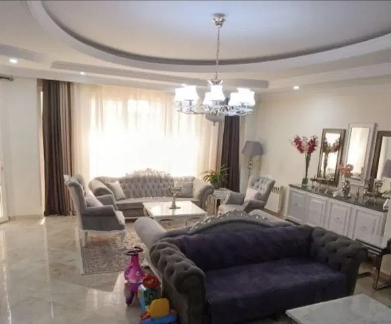 ۷۲ متر دو خواب _ فول امکانات _ سرمایه گذاری