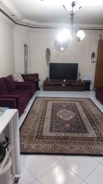 آپارتمان ۵۳ متری با پارکینگ و انیاری