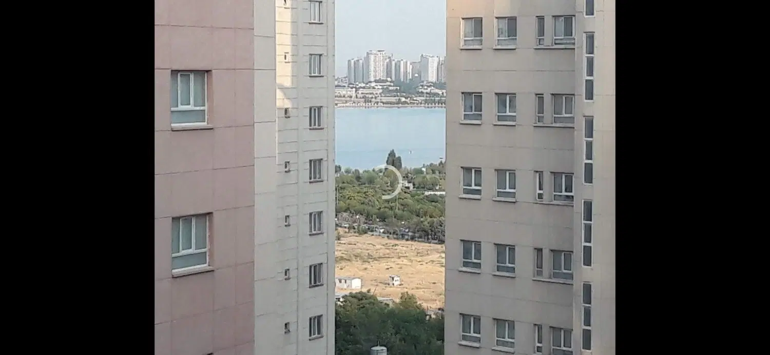 آپارتمان ۱۴۵ متری  دریاچه چیتگر