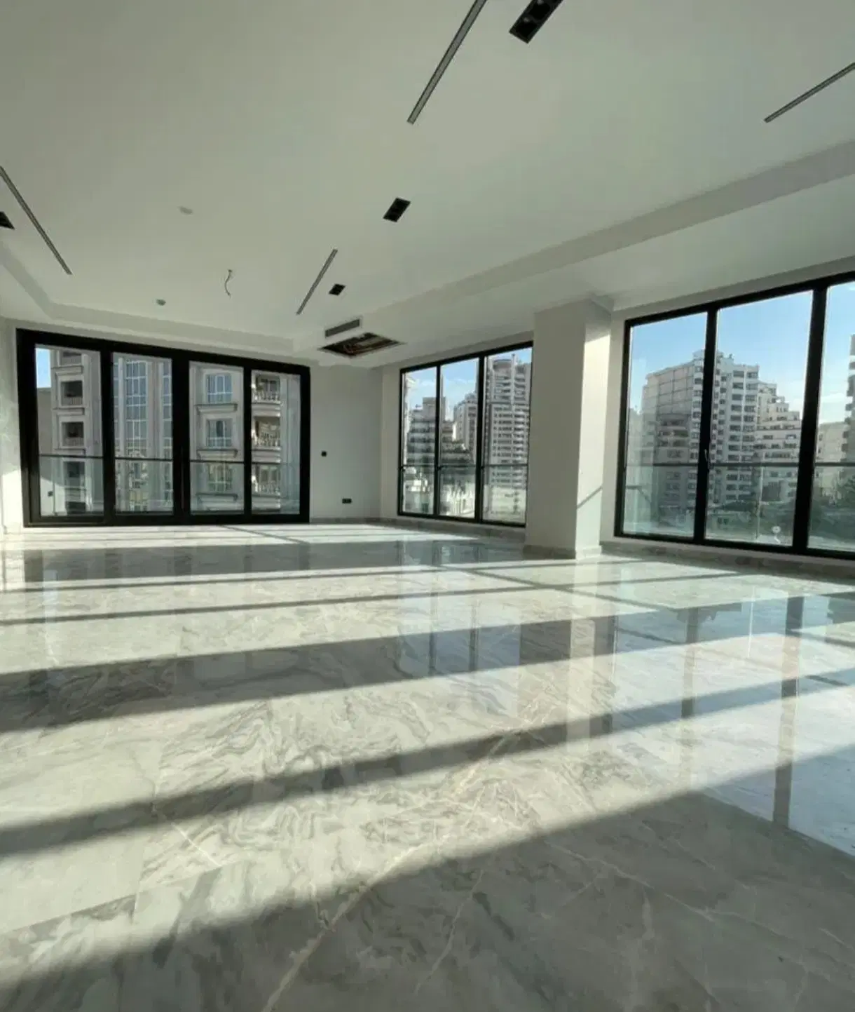 ۱۶۰متر_فول امکانات_سرمایه‌گذاری_تاپ لوکیشن اباذر