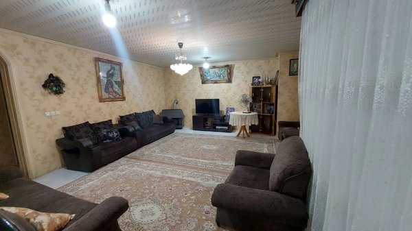 فروش واحد آپارتمانی طبقه همکف به متراژ ۹۳ مترمربع