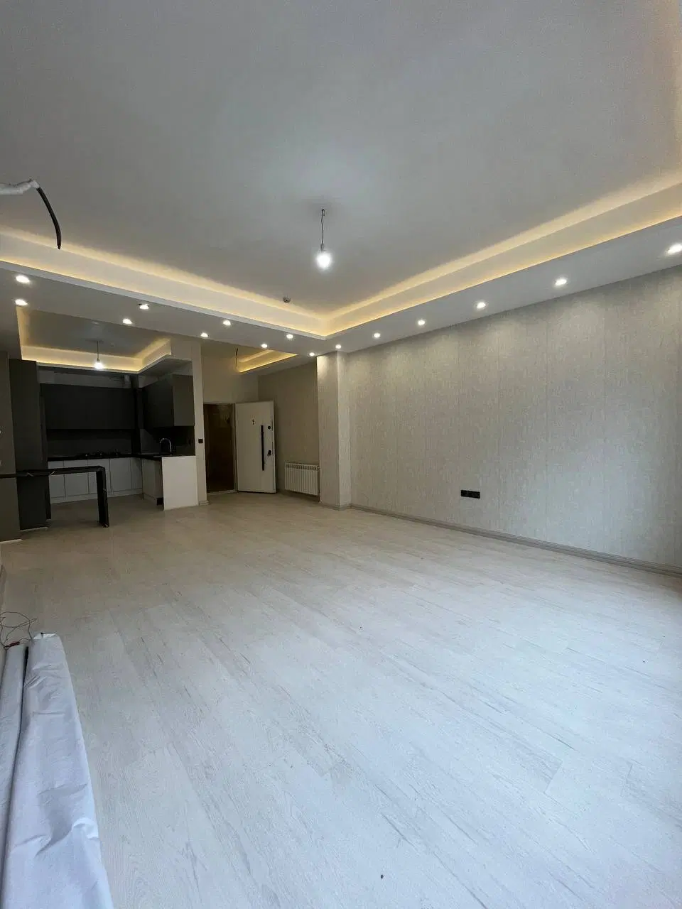 ۱۱۳ متری دو خواب_بلوار گیلان
