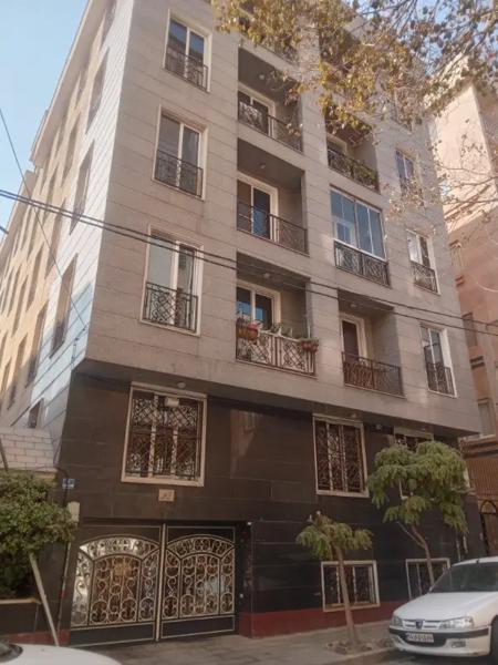 شهرزیبا ۸۴ متر _ فول امکانات _ رو به آفتاب