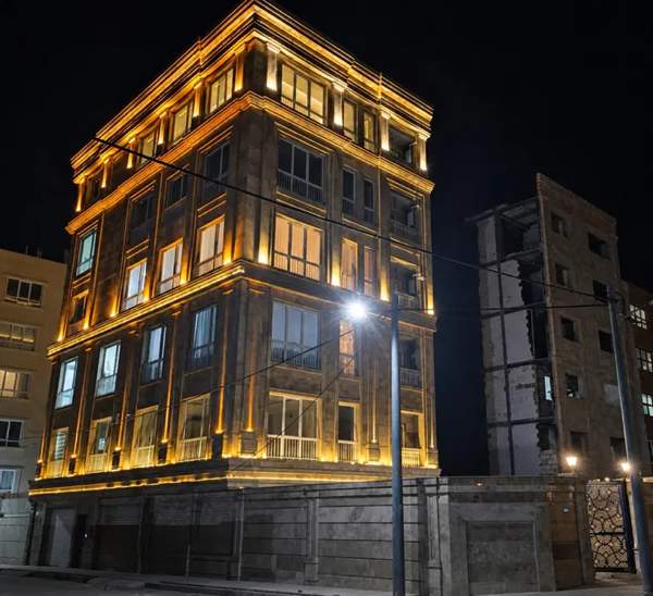 دو واحد _۱۷۰ متری _سه نبش