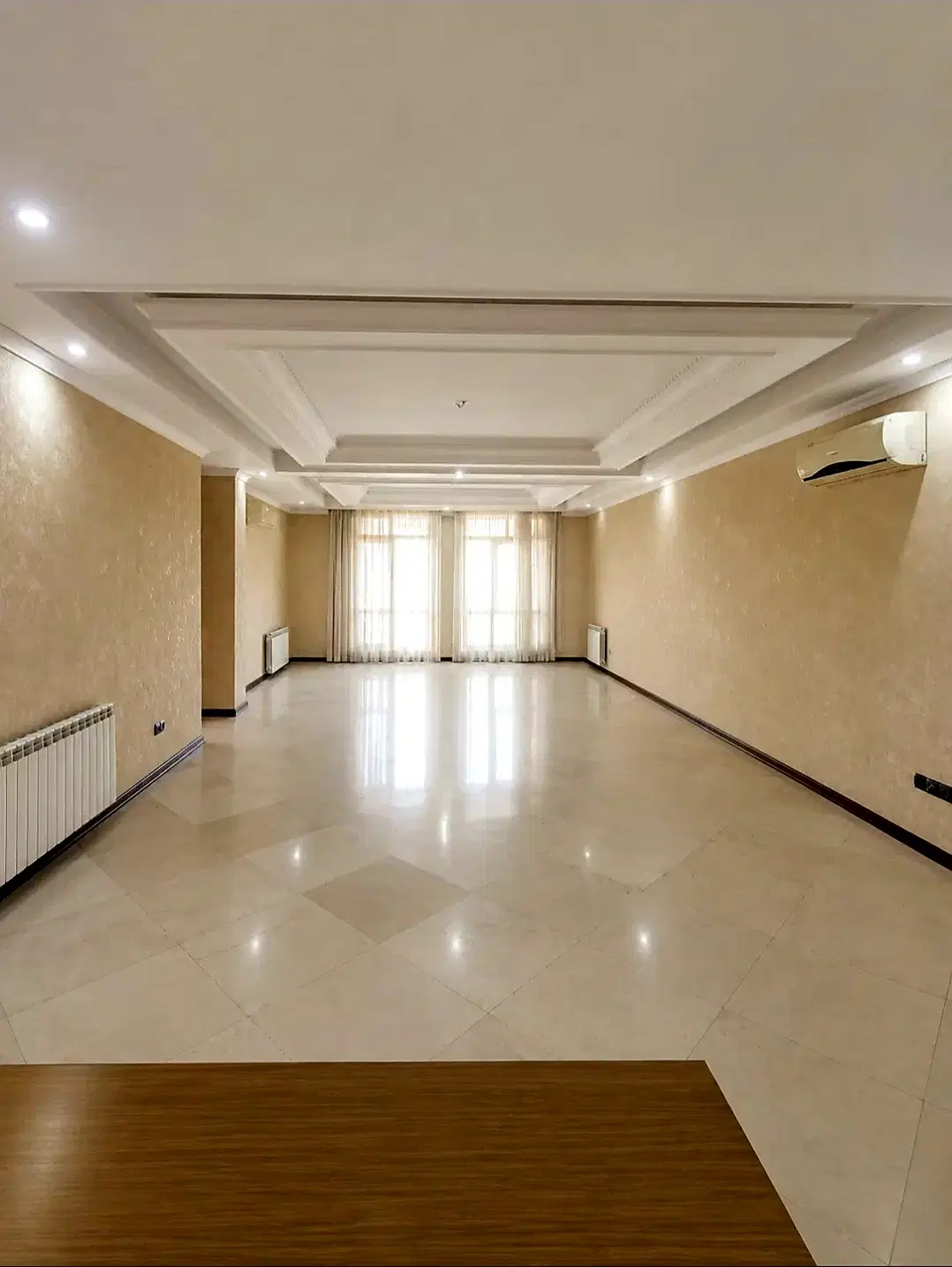 ۸۲ متر _ فول امکانات _ ۹ ساله _ جنت آباد