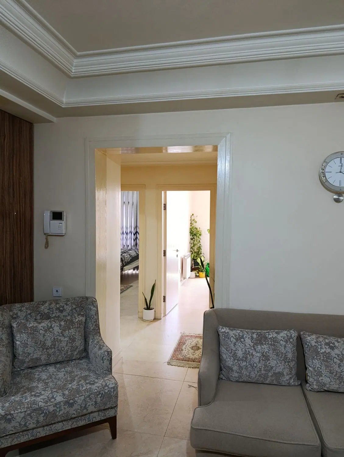آپارتمان صادقیه ۸۰ متری فول امکانات