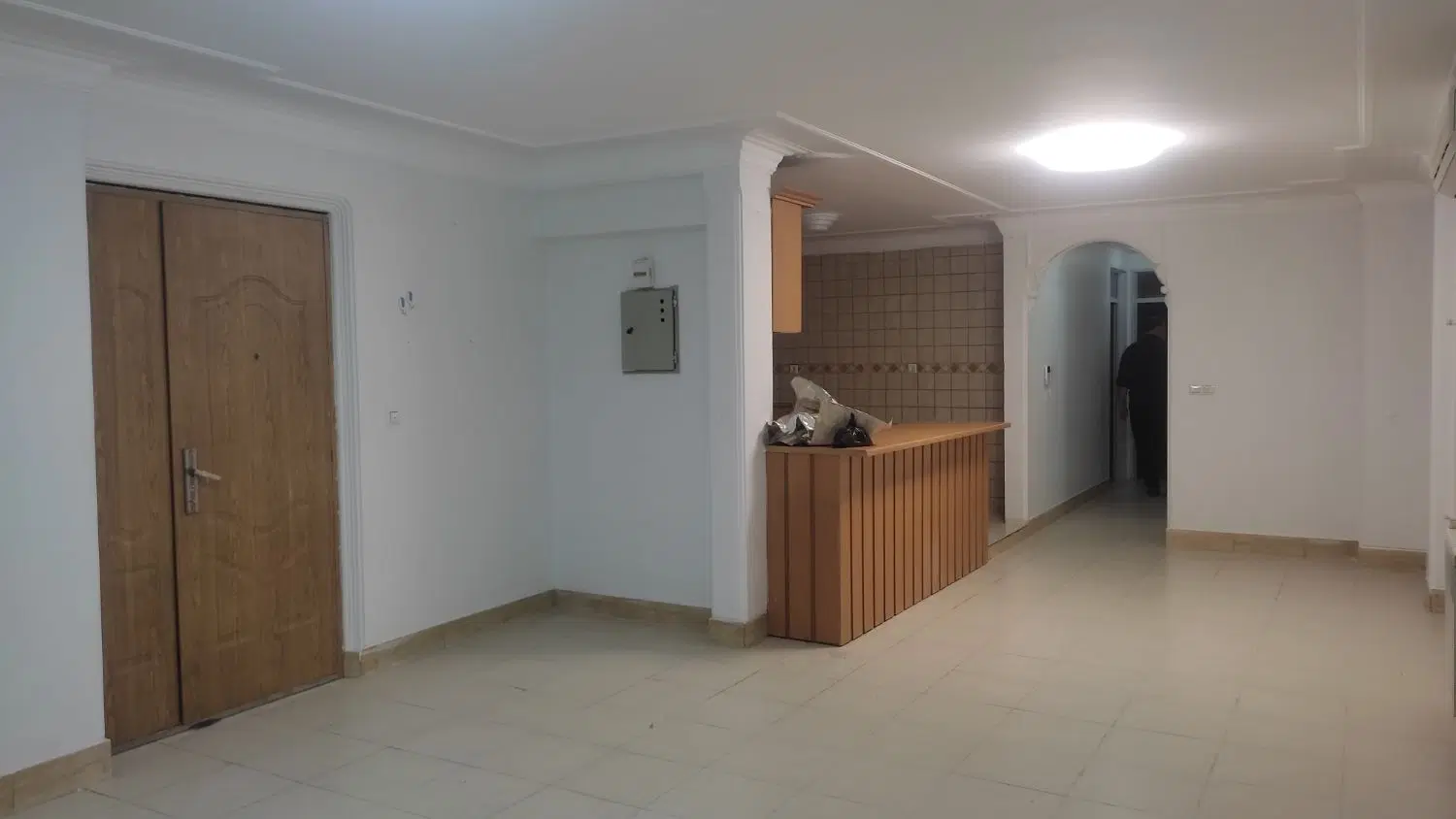 آپارتمان ۲ خواب ۱۲۰ متری درباغشاه