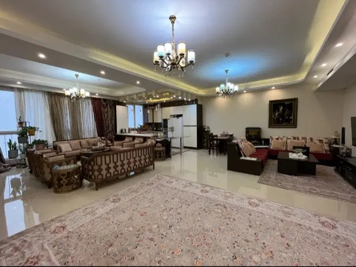 سه خواب تکواحدی.روبروی پیتزا شاین معلم.۱۳۷متر