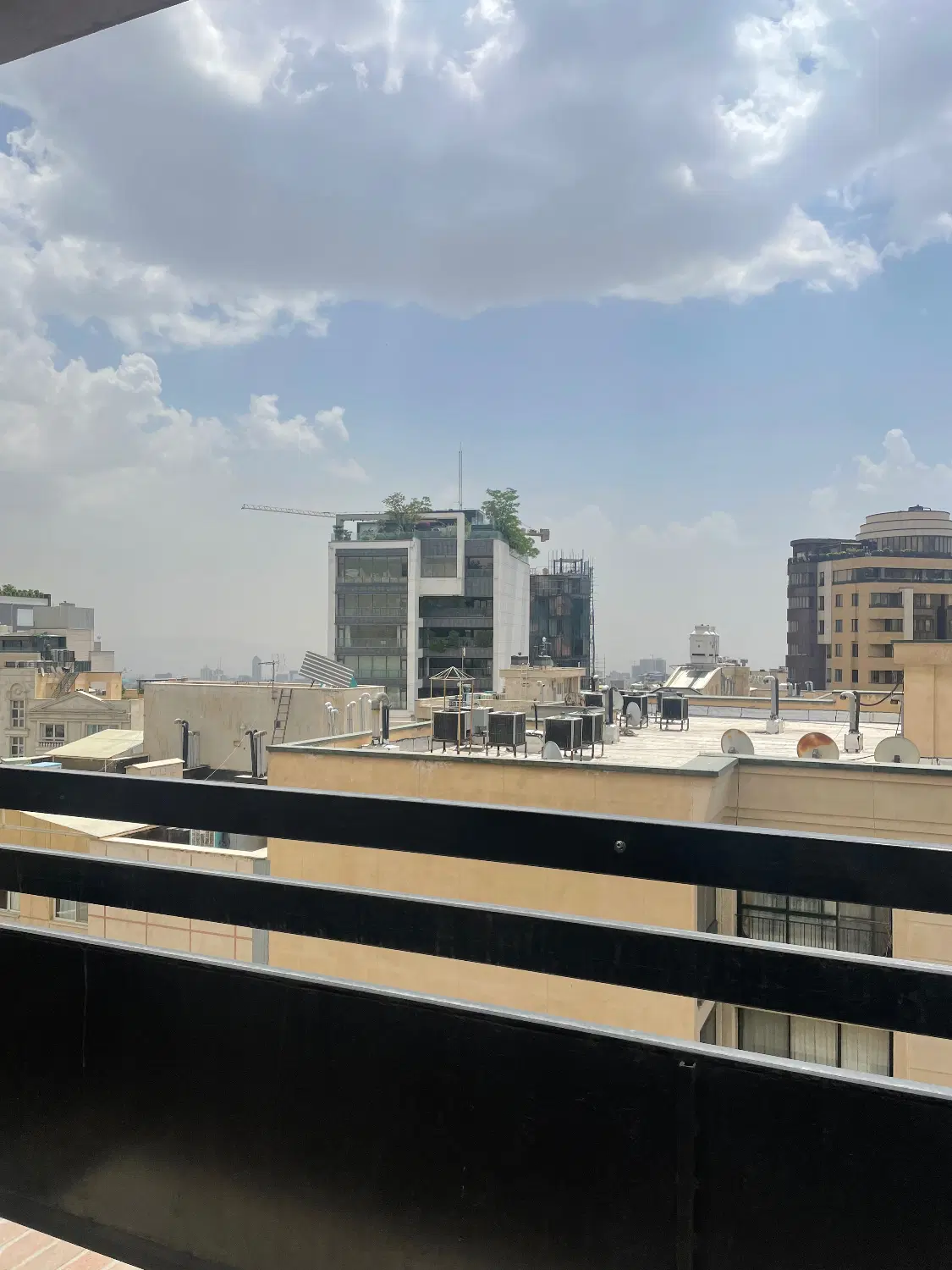 رهن واجاره ۱۵۵متر ۲۴ متری