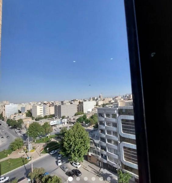 اپارتمان ۱۷۰ متر مرکزی ابتدای خیابان خرم بر اصلی