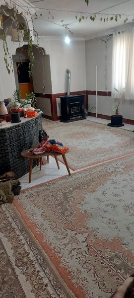 طبقه بالای۹۰متری جامی۱۴