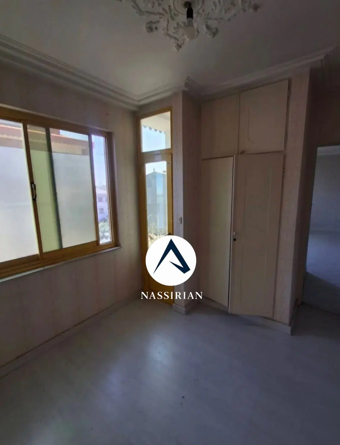 واحد تاپ لوکیشن