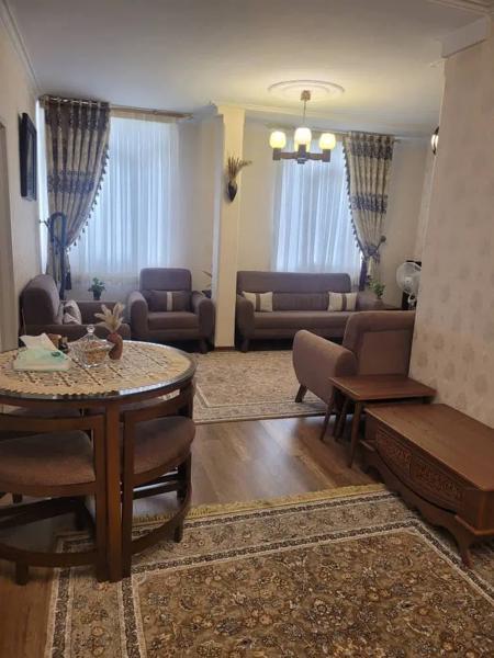 ۵۳ متر گلستان پارکینگ دار (( خانم کریمی ))