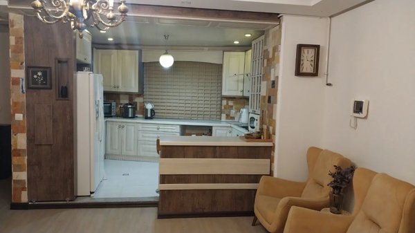 آپارتمان۱۰۵ متری،۳خوابه،بربلوارعباس دوران(پردیس)