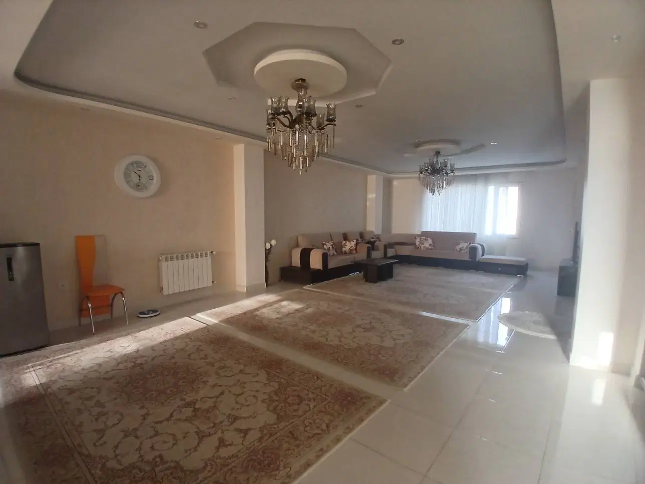 ۱۷۵متر_۳خواب_پارکینگ اختصاصی_بر اذربایجان