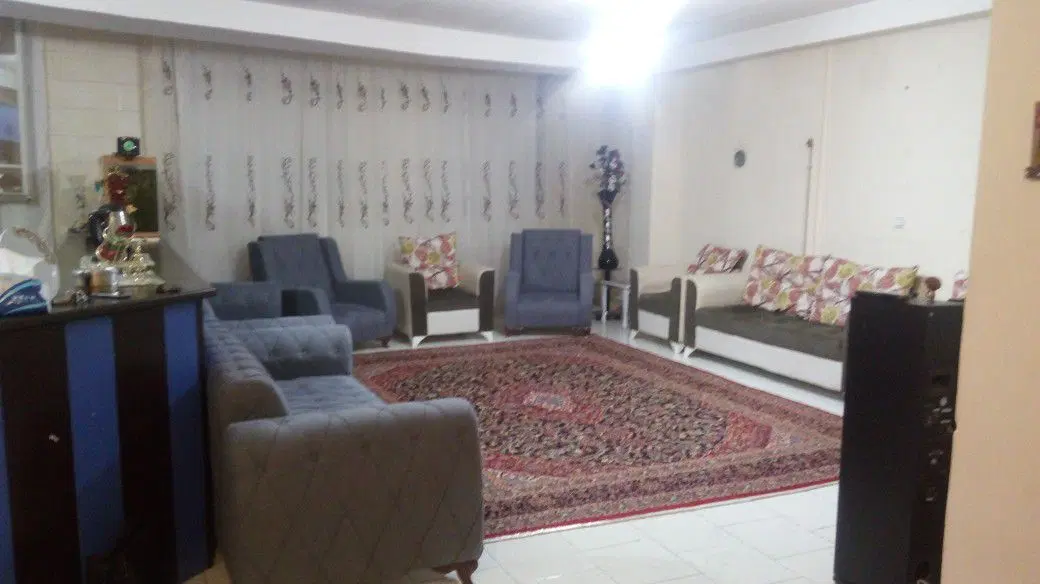 آپارتمان ۹۳ متری اندیشه هاشم زاده