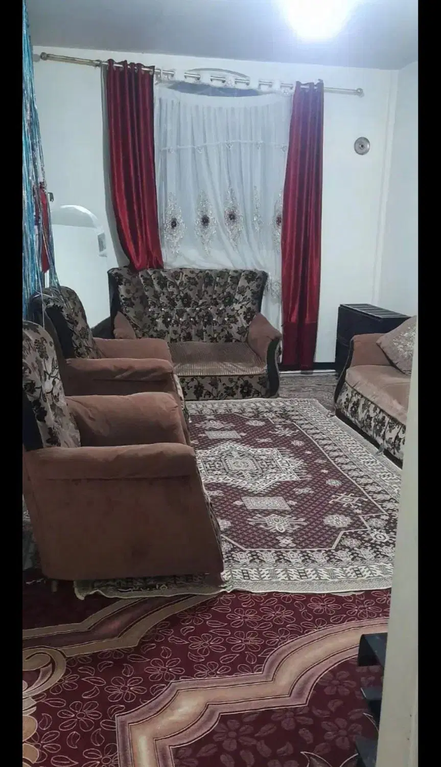 112مترخانه  یک طبقه جنوبی دربستی دربستی