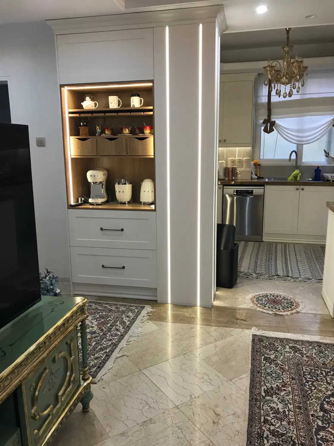 ۹۵ متر دو خواب تاپ لوکیشن جماران(حصارک)