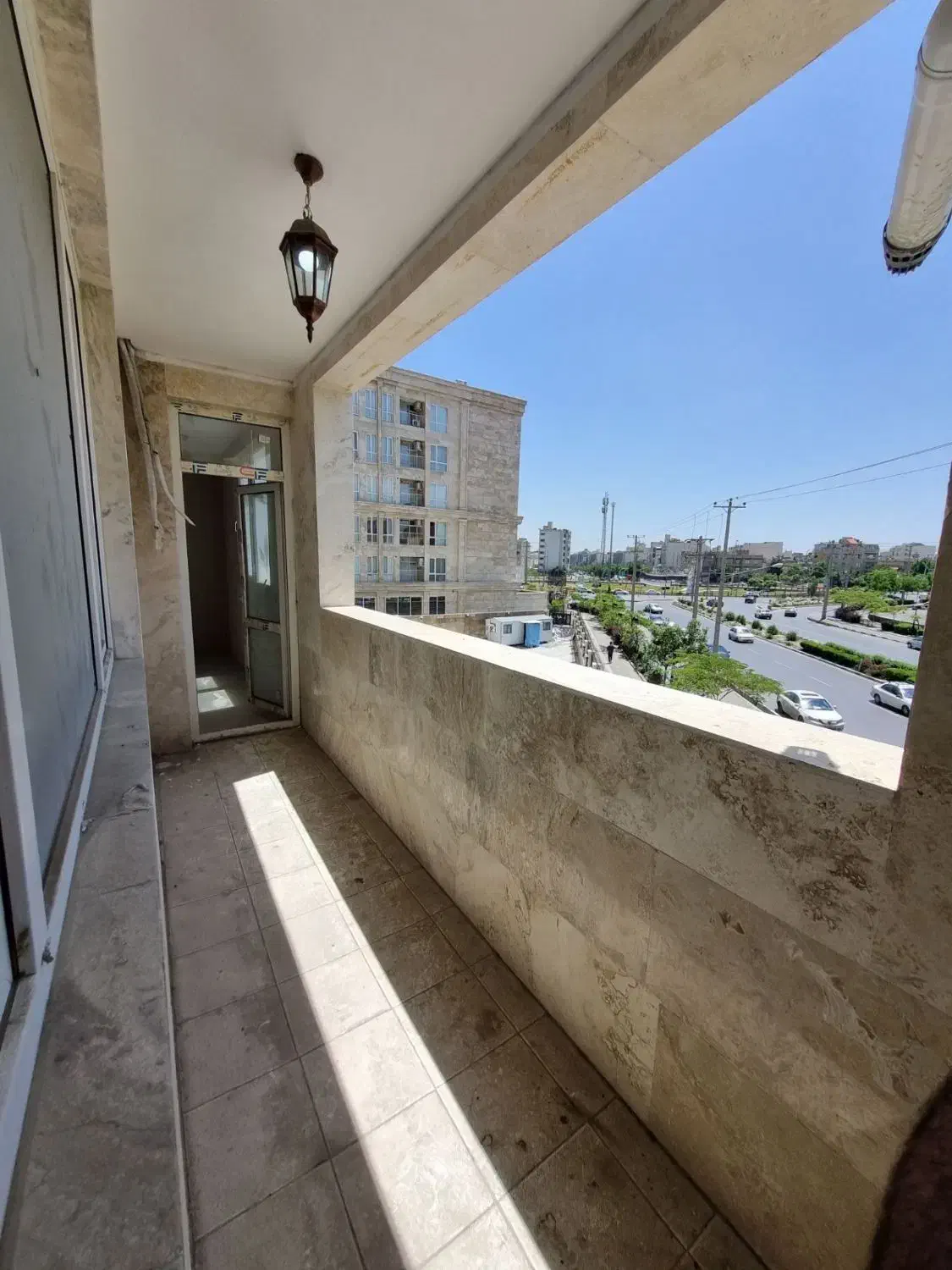 ۱۲۰ متر_مجیدیه۳_تراس رو به میدان خلیج فارس_ صفر