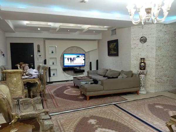 65مترآذربایجان رودکی فول امکانات پارکینگ غیرمزاحم