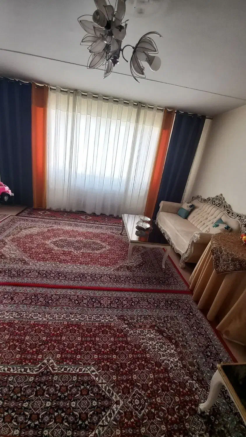 آپارتمان ۶۲متر اندیشه هاشم زاده پونک