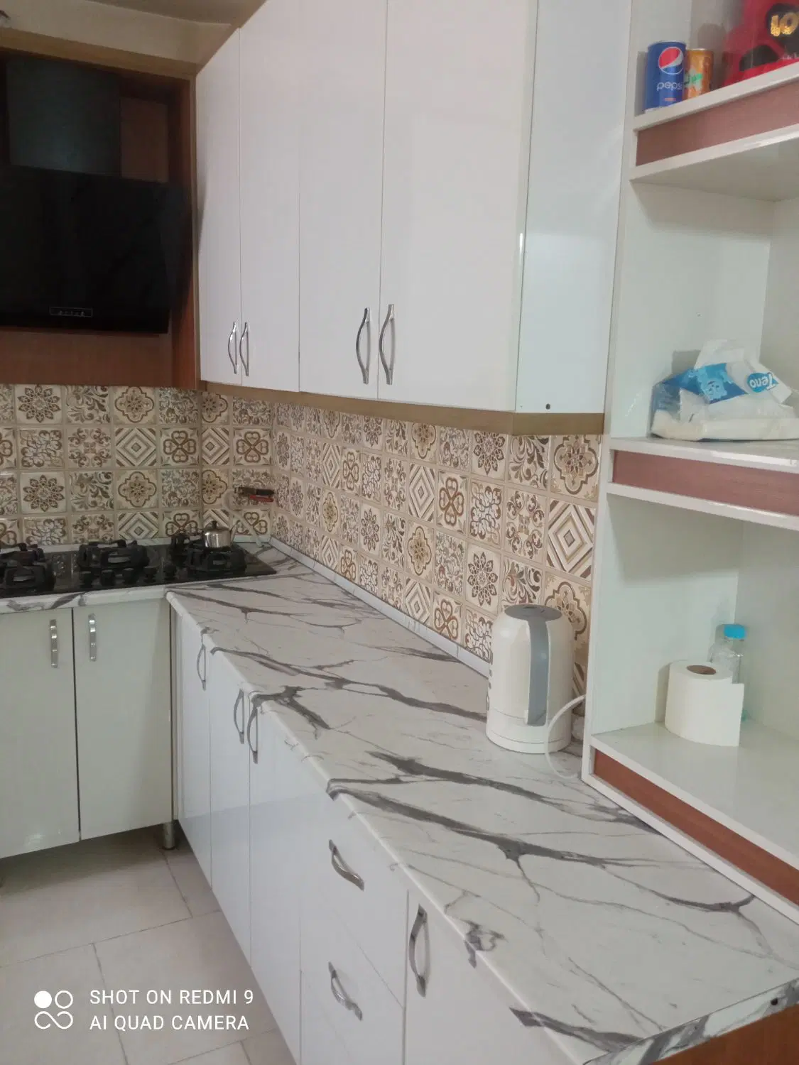 ۶۰ متر، فول امکانات