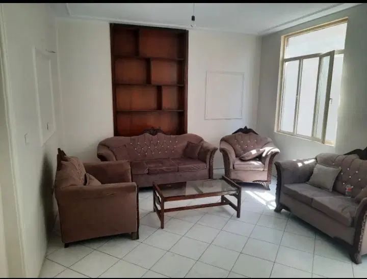 آپارتمان ۹۲ متر خیابان سعدی شمالی