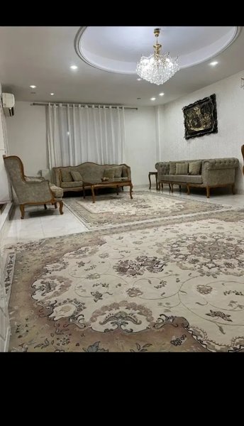 ۹۵ متری در چاله باغ