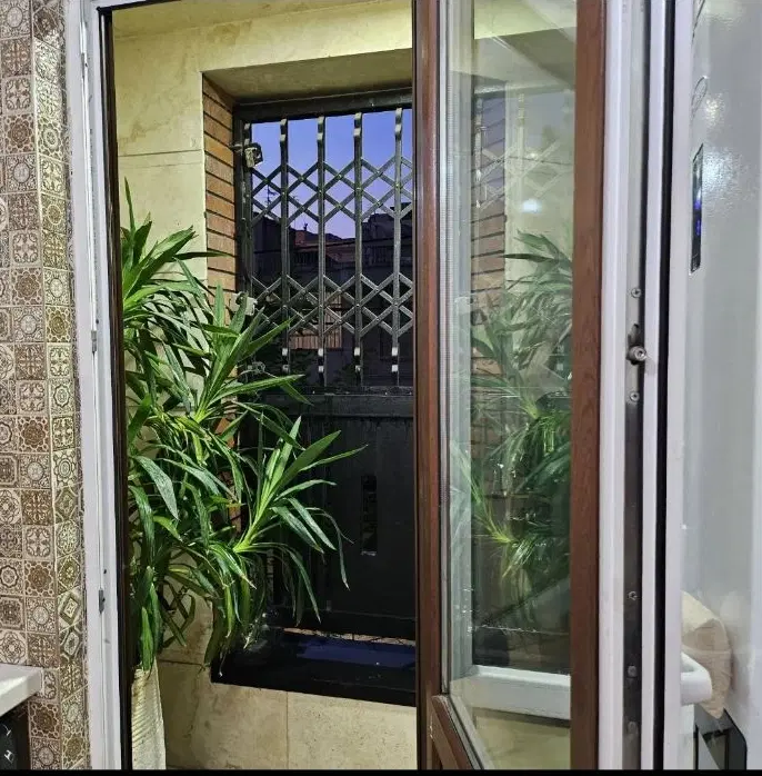 ۱۷۵ متر تک واحدی ۲ پارکینگ_ نیروی دریایی