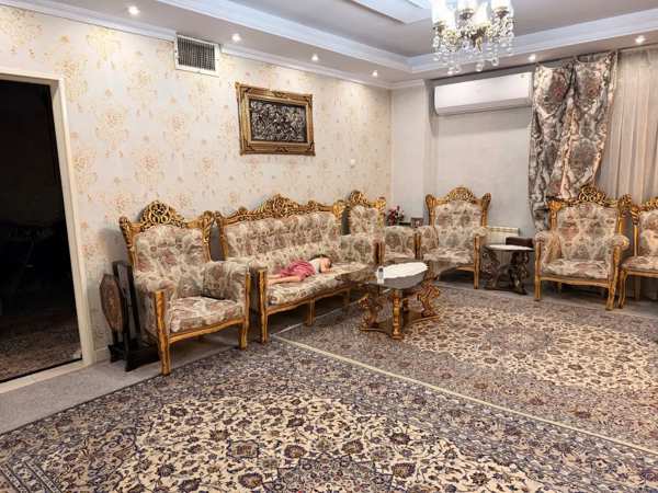 آپارتمان ۸۲متری.دوخواب.باپارکینگ.فوری فروشی
