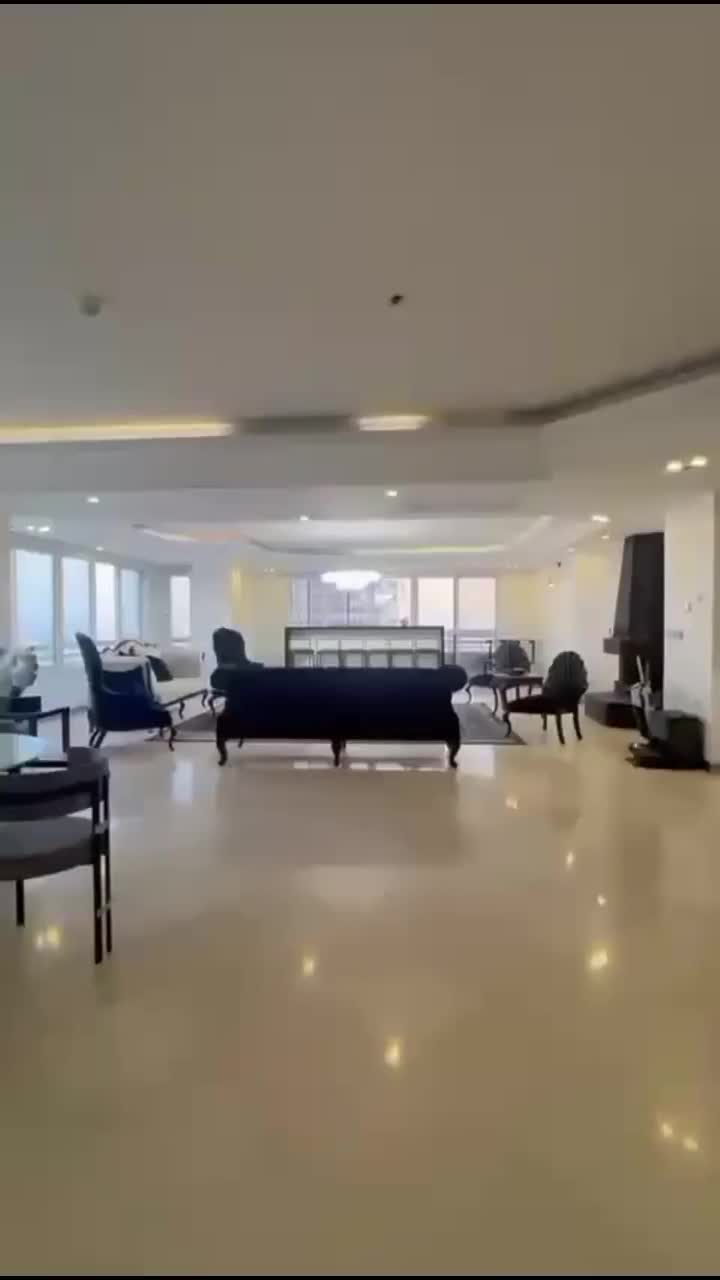 پنت ۵۰۰ متری طبقه ۱۵