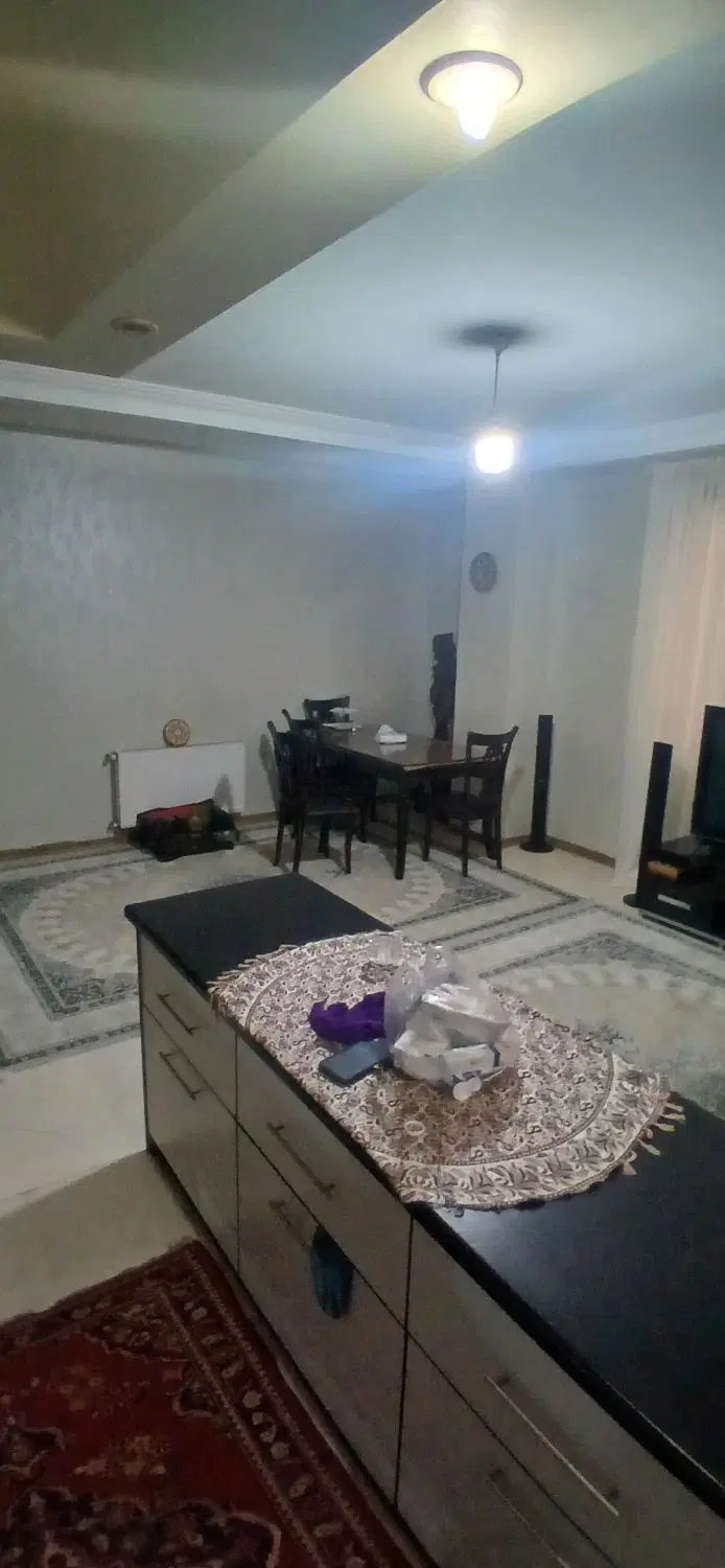 اجاره واحد ۷۵ متری معراج ها