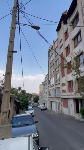 نوساز ۱۴۵ متر بهترین لوکیشن دارآباد ۳ خوابه